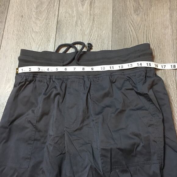 NWT Lou & Grey Grey Joggers Long Pants Size Medium - Picture 5 of 8